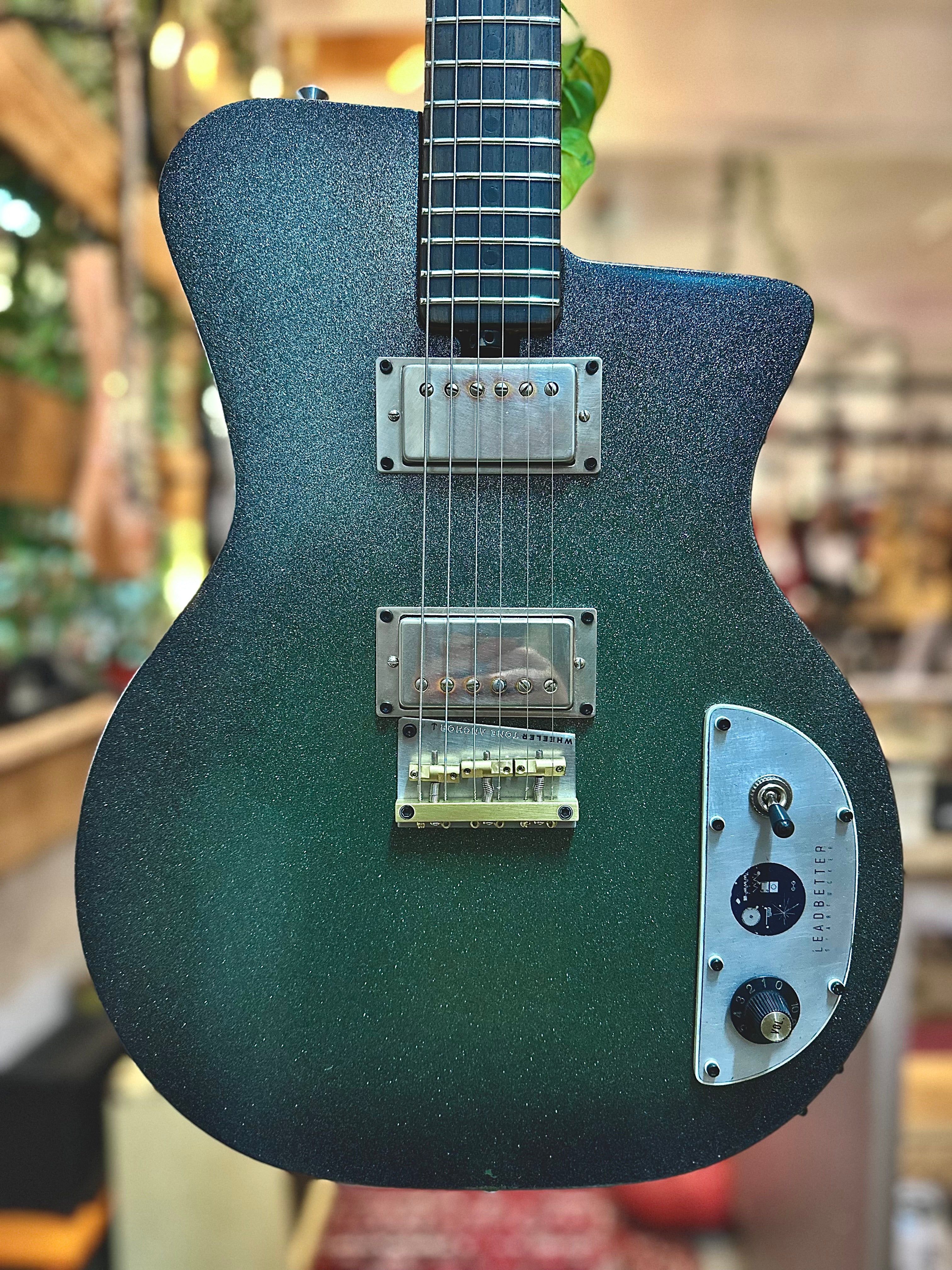 Leadbetter | Starfu#%er | 2025 Custom Shop Edition | Seymour Duncan Pearly Gates | Voyager Sparkle Relic Leadbetter | Starfu#%er | 2025 Custom Shop Edition | Seymour Duncan Pearly Gates | Voyager Sparkle Relic